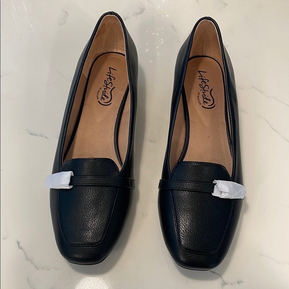 Life Stride Black Flats Timeless Design